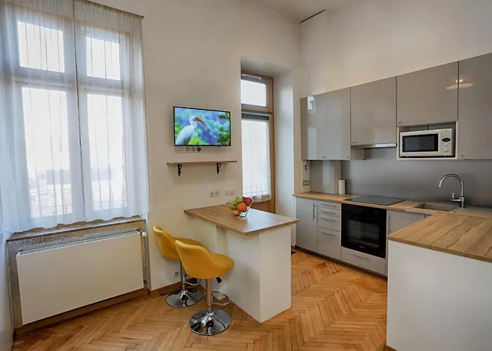 Ferdinand By Nux Apartamento *